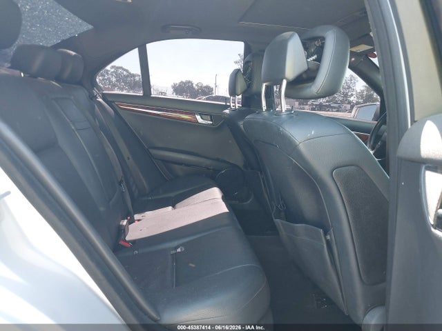 Продаж на аукціоні авто 2010 Mercedes-benz C 300 Luxury/sport, vin: WDDGF5EB6AR110770, номер лоту: 45387414