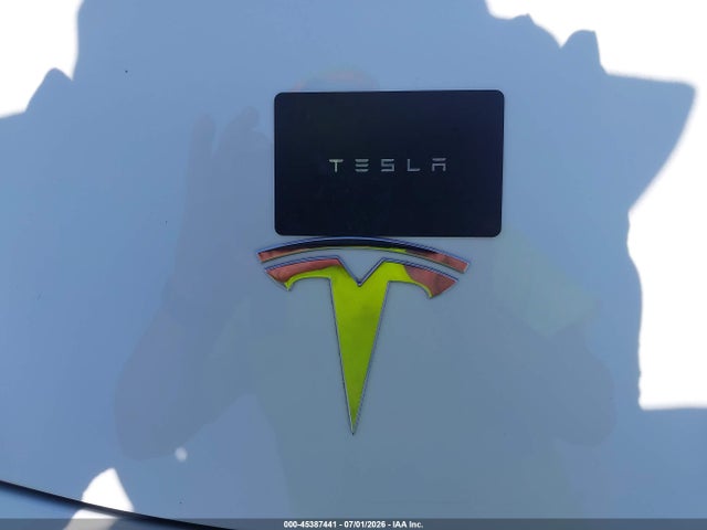 45387441 :رقم المزاد ، 5YJ3E1EB2NF124472 vin ، 2022 Tesla Model 3 Long Range Dual Motor All-wheel Drive مزاد بيع