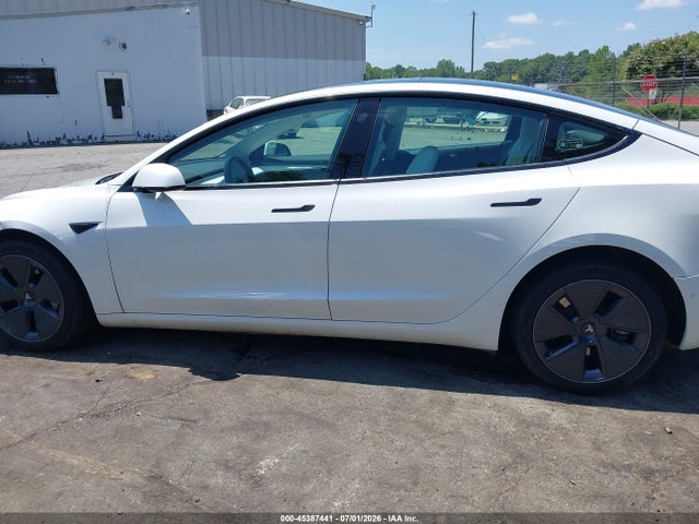 45387441 :رقم المزاد ، 5YJ3E1EB2NF124472 vin ، 2022 Tesla Model 3 Long Range Dual Motor All-wheel Drive مزاد بيع