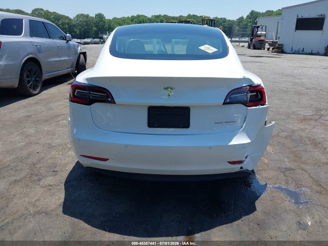 45387441 :رقم المزاد ، 5YJ3E1EB2NF124472 vin ، 2022 Tesla Model 3 Long Range Dual Motor All-wheel Drive مزاد بيع