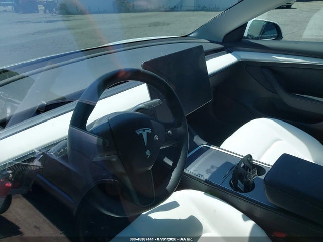 45387441 :رقم المزاد ، 5YJ3E1EB2NF124472 vin ، 2022 Tesla Model 3 Long Range Dual Motor All-wheel Drive مزاد بيع