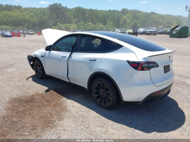 Продаж на аукціоні авто 2023 Tesla Model Y Awd/long Range Dual Motor All-wheel Drive, vin: 7SAYGDEE3PF689010, номер лоту: 45387450