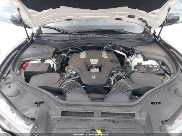 2022 Maserati Levante Gt მანქანა იყიდება აუქციონზე, vin: ZN661XUA8NX400274, აუქციონის ნომერი: 45387472