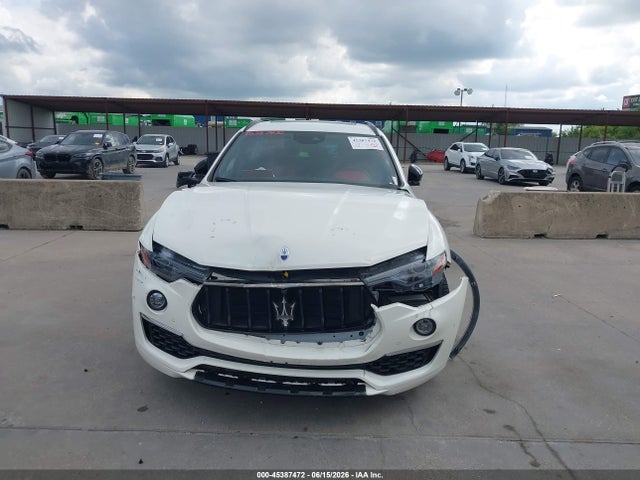 2022 Maserati Levante Gt მანქანა იყიდება აუქციონზე, vin: ZN661XUA8NX400274, აუქციონის ნომერი: 45387472