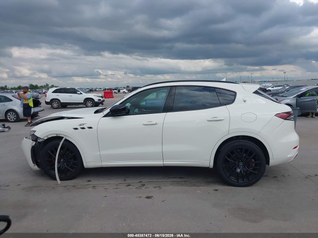 2022 Maserati Levante Gt მანქანა იყიდება აუქციონზე, vin: ZN661XUA8NX400274, აუქციონის ნომერი: 45387472