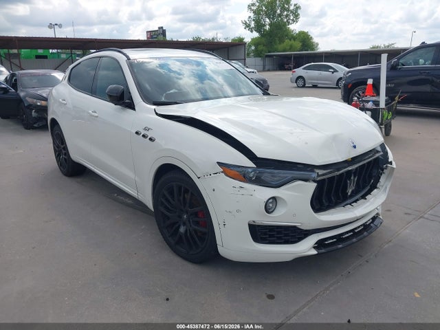 2022 Maserati Levante Gt მანქანა იყიდება აუქციონზე, vin: ZN661XUA8NX400274, აუქციონის ნომერი: 45387472