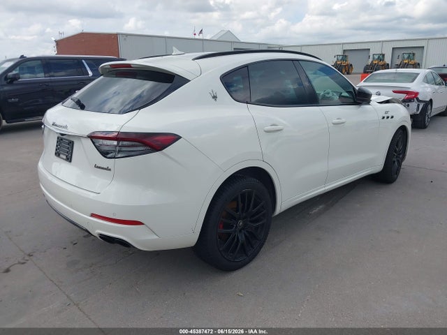 2022 Maserati Levante Gt მანქანა იყიდება აუქციონზე, vin: ZN661XUA8NX400274, აუქციონის ნომერი: 45387472