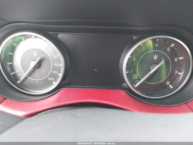 2022 Maserati Levante Gt მანქანა იყიდება აუქციონზე, vin: ZN661XUA8NX400274, აუქციონის ნომერი: 45387472