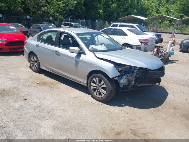 Auction sale of the 2015 Honda Accord Lx, vin: 1HGCR2F3XFA048626, lot number: 45387476