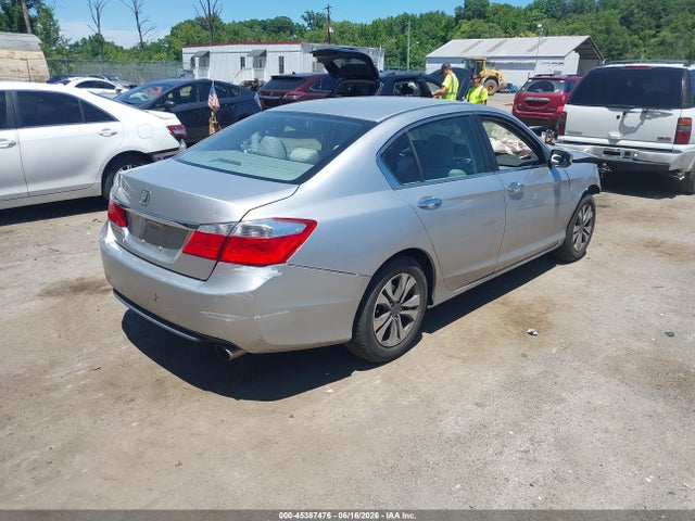 Auction sale of the 2015 Honda Accord Lx, vin: 1HGCR2F3XFA048626, lot number: 45387476