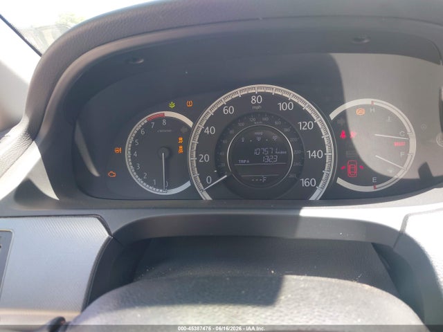 Auction sale of the 2015 Honda Accord Lx, vin: 1HGCR2F3XFA048626, lot number: 45387476
