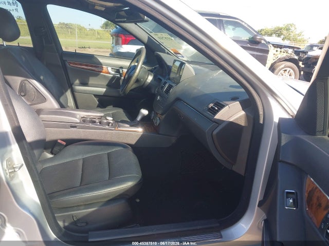 Продажа на аукционе авто 2010 Mercedes-benz C 300 Luxury/sport, vin: WDDGF5EB0AR127287, номер лота: 45387510