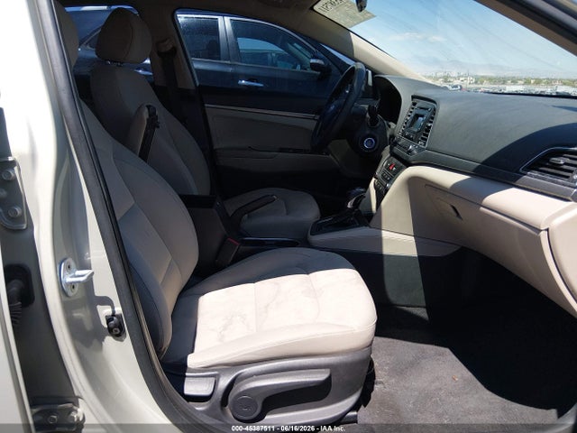2017 Hyundai Elantra Se მანქანა იყიდება აუქციონზე, vin: KMHD74LF0HU085314, აუქციონის ნომერი: 45387511
