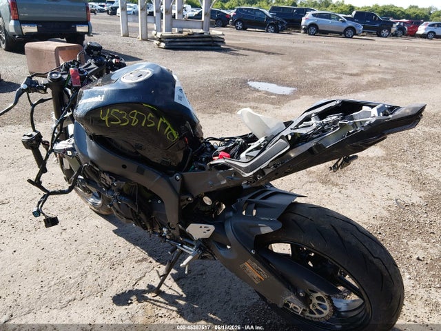 45387517 :رقم المزاد ، JKBZXJK13TA015675 vin ، 2026 Kawasaki Zx636 K مزاد بيع