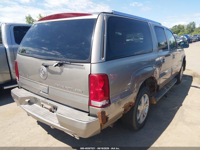 45387521 :رقم المزاد ، 3GYFK66N43G332933 vin ، 2003 Cadillac Escalade Esv Standard مزاد بيع