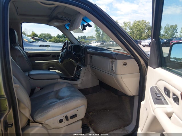 45387521 :رقم المزاد ، 3GYFK66N43G332933 vin ، 2003 Cadillac Escalade Esv Standard مزاد بيع