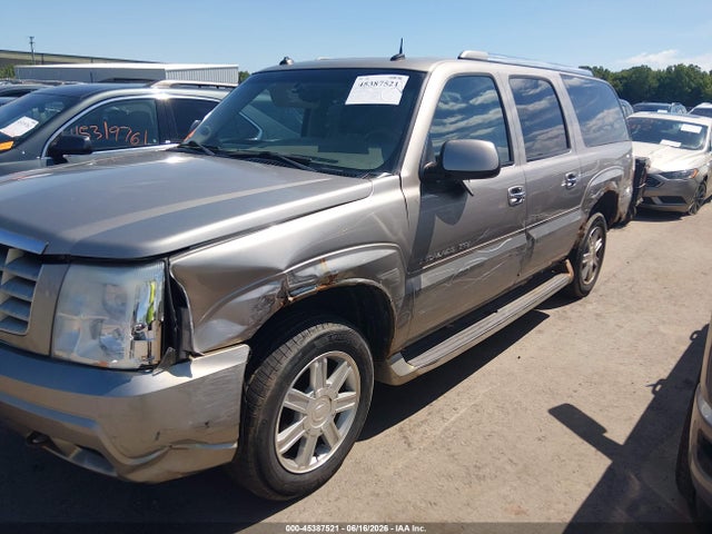 45387521 :رقم المزاد ، 3GYFK66N43G332933 vin ، 2003 Cadillac Escalade Esv Standard مزاد بيع