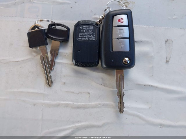 JN1BJ1CRXKW344461 Nissan Rogue Sport S