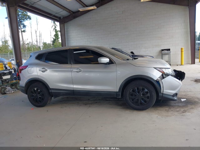 JN1BJ1CRXKW344461 Nissan Rogue Sport S