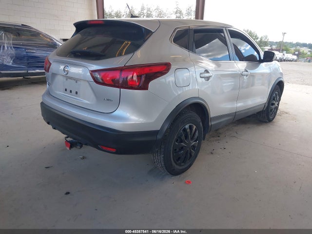 JN1BJ1CRXKW344461 Nissan Rogue Sport S