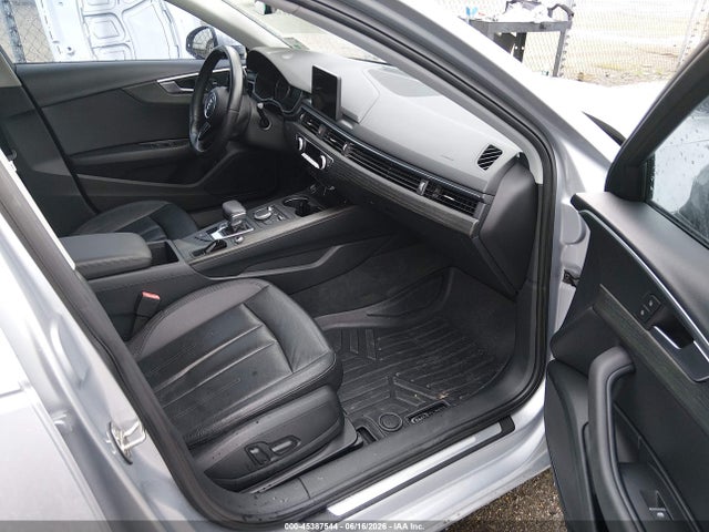 Продажа на аукционе авто 2017 Audi A4 Premium, vin: WAUGNAF44HN017881, номер лота: 45387544