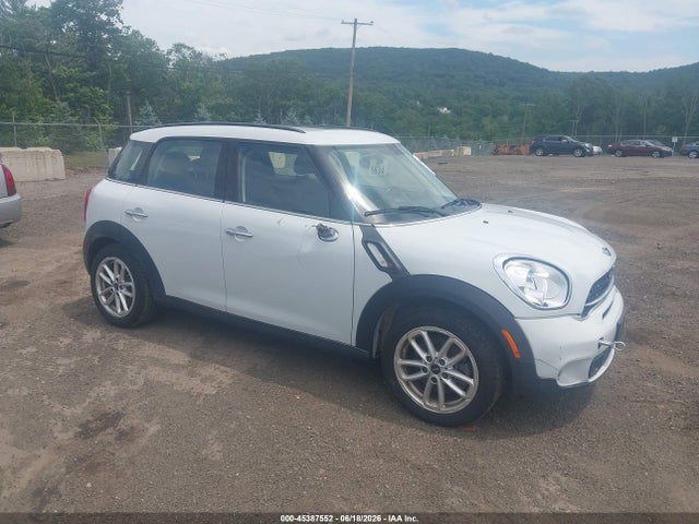 Продажа на аукционе авто 2015 Mini Countryman Cooper S, vin: WMWZC3C54FWT02336, номер лота: 45387552