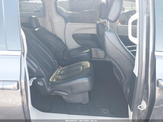 Продаж на аукціоні авто 2018 Chrysler Pacifica Touring L, vin: 2C4RC1BGXJR290740, номер лоту: 45387571