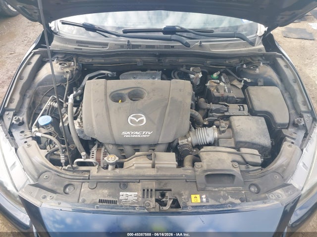 Продаж на аукціоні авто 2018 Mazda Mazda3 Sport, vin: 3MZBN1U72JM232134, номер лоту: 45387588