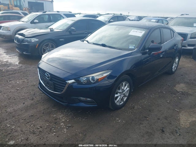 Продаж на аукціоні авто 2018 Mazda Mazda3 Sport, vin: 3MZBN1U72JM232134, номер лоту: 45387588