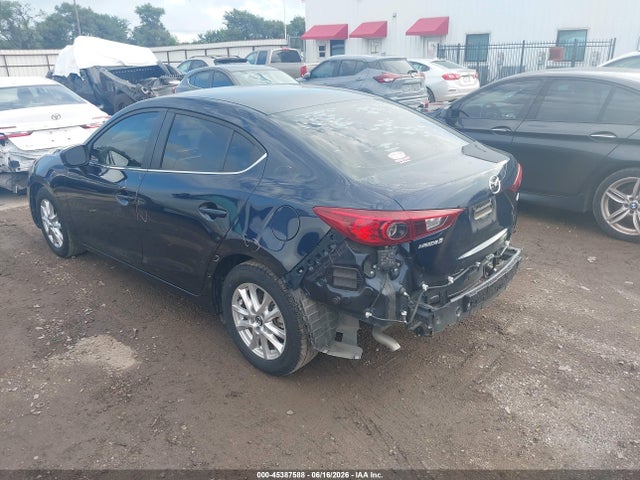 Продаж на аукціоні авто 2018 Mazda Mazda3 Sport, vin: 3MZBN1U72JM232134, номер лоту: 45387588