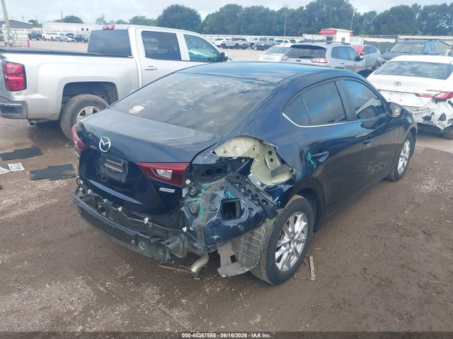 Продаж на аукціоні авто 2018 Mazda Mazda3 Sport, vin: 3MZBN1U72JM232134, номер лоту: 45387588
