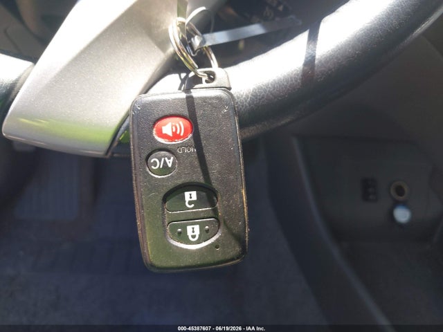 45387607 :رقم المزاد ، JTDKN3DU0A0126515 vin ، 2010 Toyota Prius Iv مزاد بيع