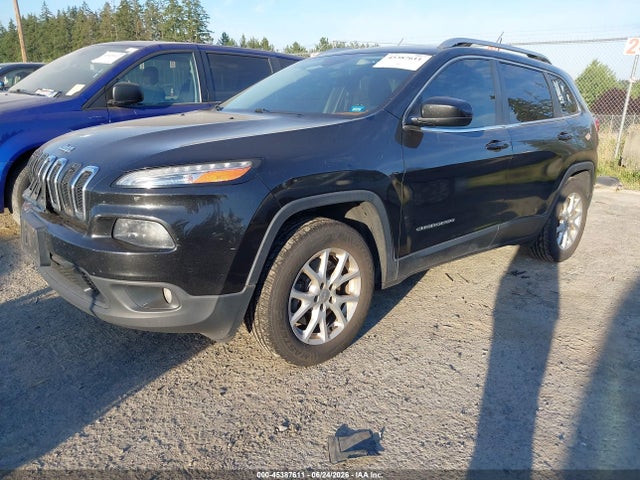 Jeep Cherokee Latitude 2016 1C4PJMCS2GW221154 Image 2