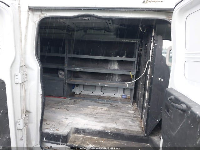 Ford Transit-150 2015 1FTNE1ZM6FKA95583 Image 8