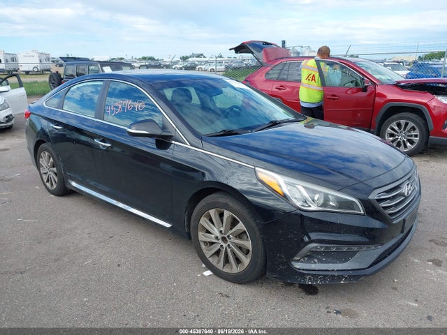 2017 Hyundai Sonata Sport მანქანა იყიდება აუქციონზე, vin: 5NPE34AFXHH529140, აუქციონის ნომერი: 45387640