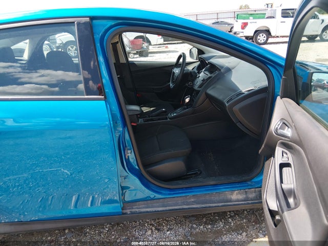 Ford FOCUS SE 2016 1FADP3FE8GL223984 Image 5