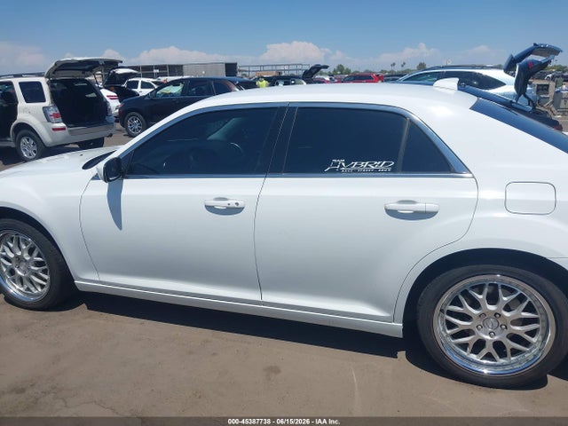 Chrysler 300 Limited 2015 2C3CCAAG7FH876207 Image 14
