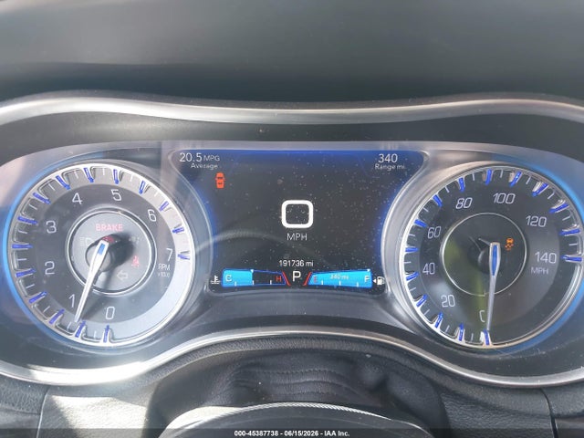 Chrysler 300 Limited 2015 2C3CCAAG7FH876207 Image 7