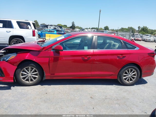 Hyundai SONATA SE 2019 5NPE24AF8KH800030 Image 18