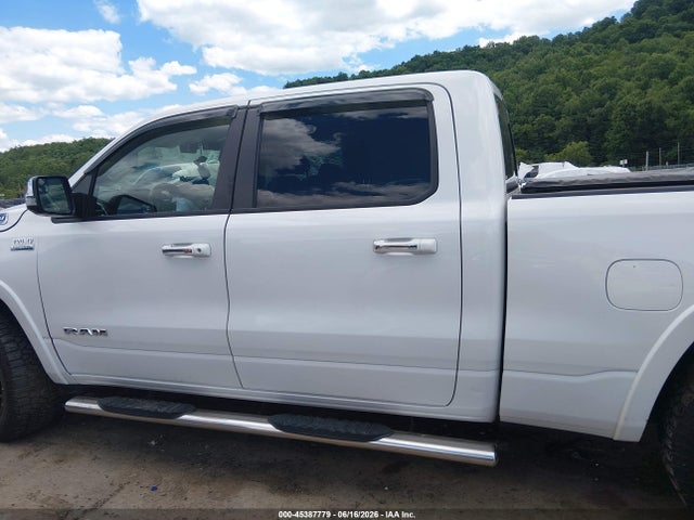 45387779 :رقم المزاد ، 1C6SRFRTXNN223047 vin ، 2022 Ram 1500 Laramie  4x4 6'4 Box مزاد بيع