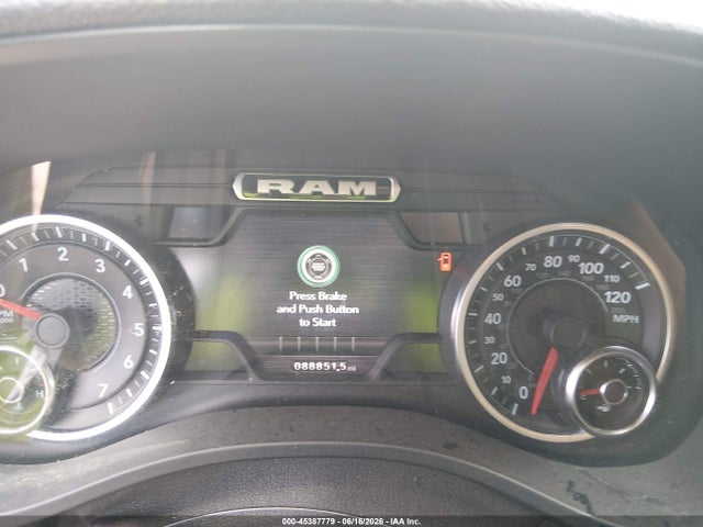 45387779 :رقم المزاد ، 1C6SRFRTXNN223047 vin ، 2022 Ram 1500 Laramie  4x4 6'4 Box مزاد بيع
