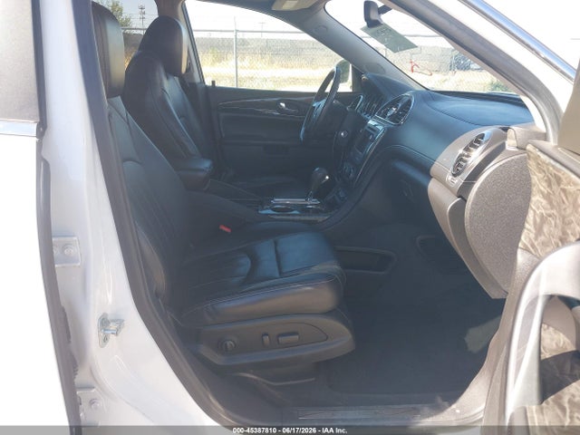 5GAKVBKD8EJ361744 Buick Enclave Leather
