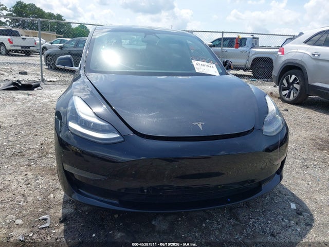 2020 Tesla Model 3 Standard Range Plus Rear-wheel Drive/standard Range Rear-wheel Drive მანქანა იყიდება აუქციონზე, vin: 5YJ3E1EA3LF796643, აუქციონის ნომერი: 45387811