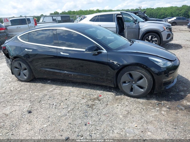 2020 Tesla Model 3 Standard Range Plus Rear-wheel Drive/standard Range Rear-wheel Drive მანქანა იყიდება აუქციონზე, vin: 5YJ3E1EA3LF796643, აუქციონის ნომერი: 45387811