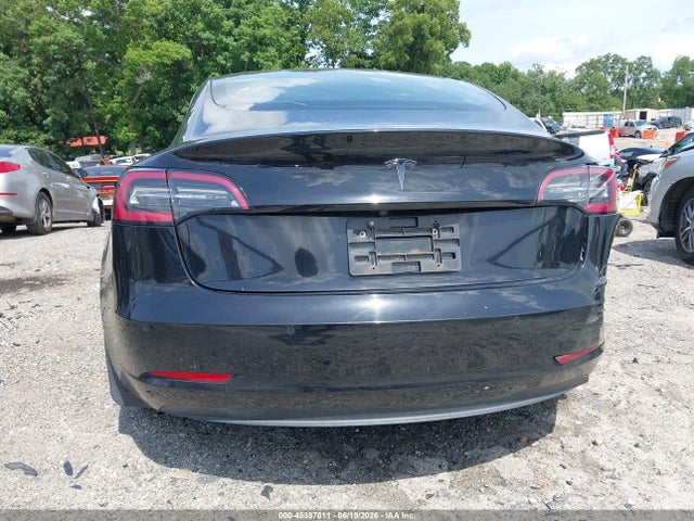 2020 Tesla Model 3 Standard Range Plus Rear-wheel Drive/standard Range Rear-wheel Drive მანქანა იყიდება აუქციონზე, vin: 5YJ3E1EA3LF796643, აუქციონის ნომერი: 45387811