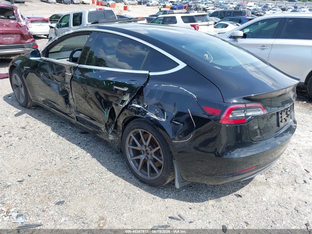2020 Tesla Model 3 Standard Range Plus Rear-wheel Drive/standard Range Rear-wheel Drive მანქანა იყიდება აუქციონზე, vin: 5YJ3E1EA3LF796643, აუქციონის ნომერი: 45387811