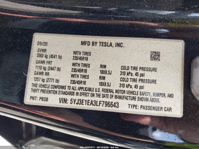 2020 Tesla Model 3 Standard Range Plus Rear-wheel Drive/standard Range Rear-wheel Drive მანქანა იყიდება აუქციონზე, vin: 5YJ3E1EA3LF796643, აუქციონის ნომერი: 45387811