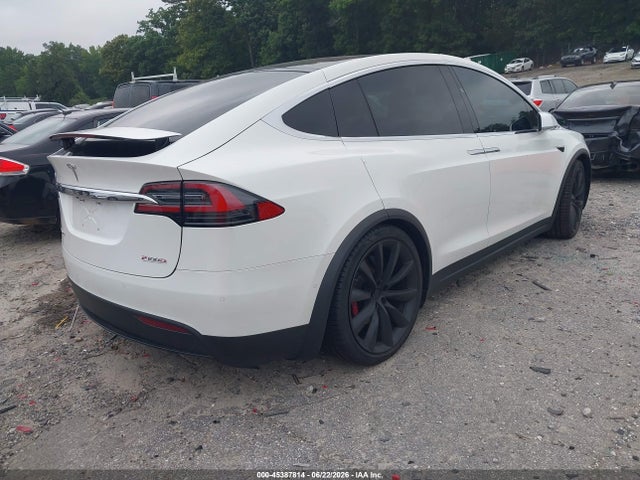 Продажа на аукционе авто 2017 Tesla Model X P100d, vin: 5YJXCBE49HF067514, номер лота: 45387814