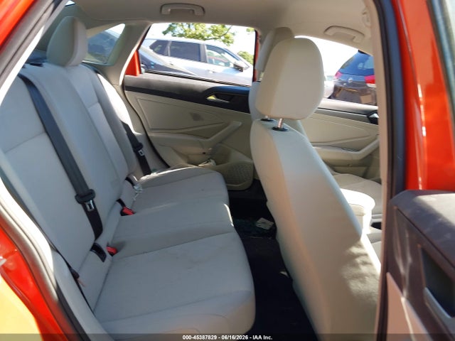 Продажа на аукционе авто 2019 Volkswagen Jetta 1.4t R-line/1.4t S/1.4t Se, vin: 3VWC57BUXKM132400, номер лота: 45387829
