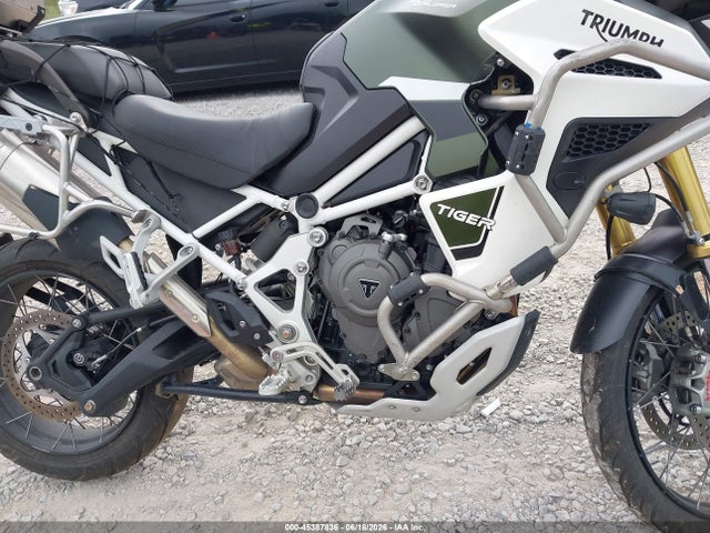 Triumph Motorcycle Tiger 1200 Rally Explorer 2023 SMTP23V40PTBF6781 Image 8